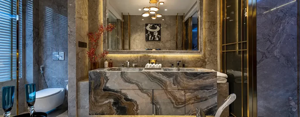 luxury bathroom, luxury bathroom ideas, luxury bathroom design, luxury bathroom decor, luxury bathroom lighting, white luxury bathroom,luxury bathroom wallpaper
