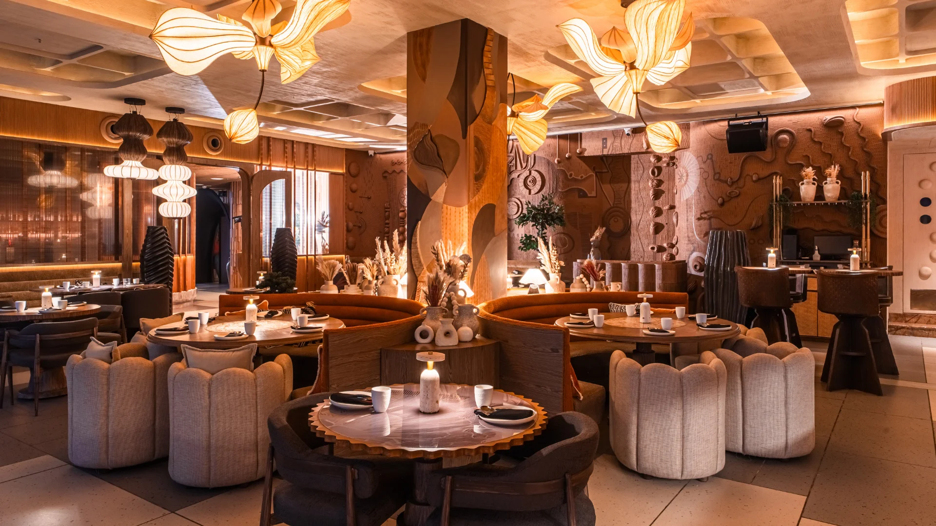 gong bandra pan asian fine dining restaurant interiors 1